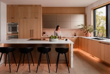 Ranger ou exposer : le dilemme de la cuisine contemporaine